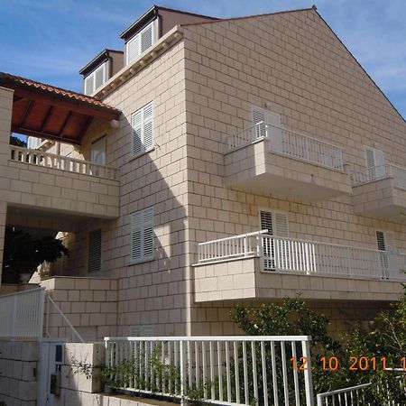 Central Apartment Дубровник Екстер'єр фото