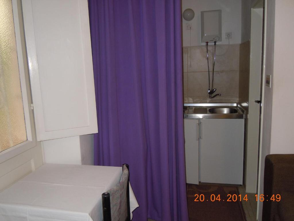 Central Apartment Дубровник Номер фото